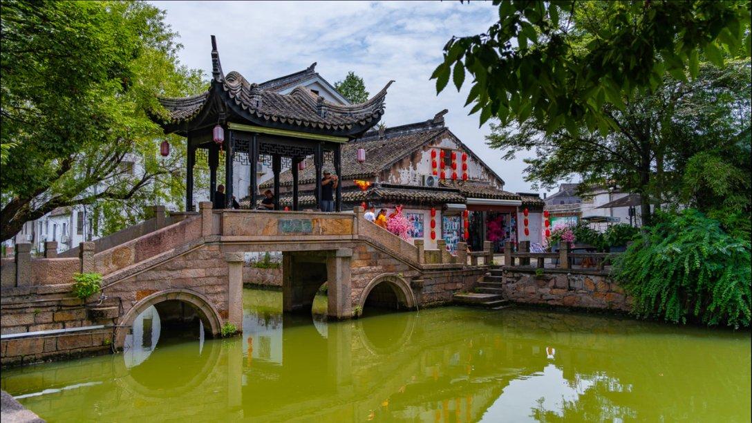 你能接受和好朋友谈恋爱吗？游戏画面